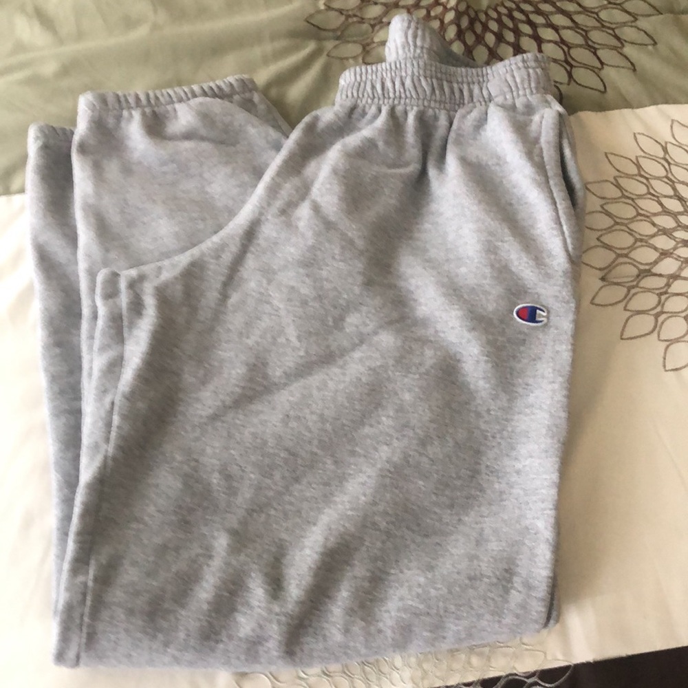 Men’s Champion sweatpants
